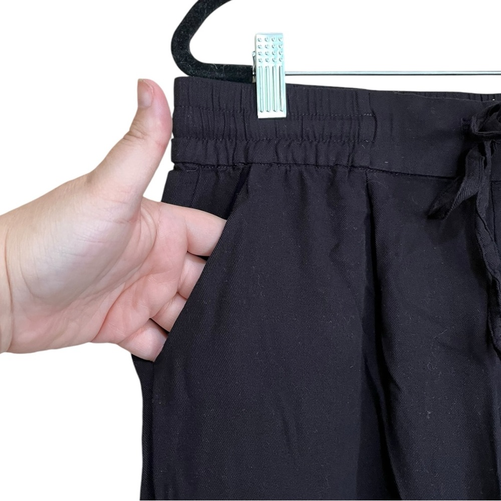 14th and Union Black Cropped Jogger Pants Elastic Waist Small Soft & Comfy! - Picture 2 of 11